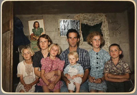 After restoration: A damaged family photograph
