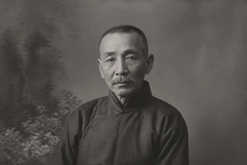 After restoration: A 1910s portrait, clear of glass-plate cracks